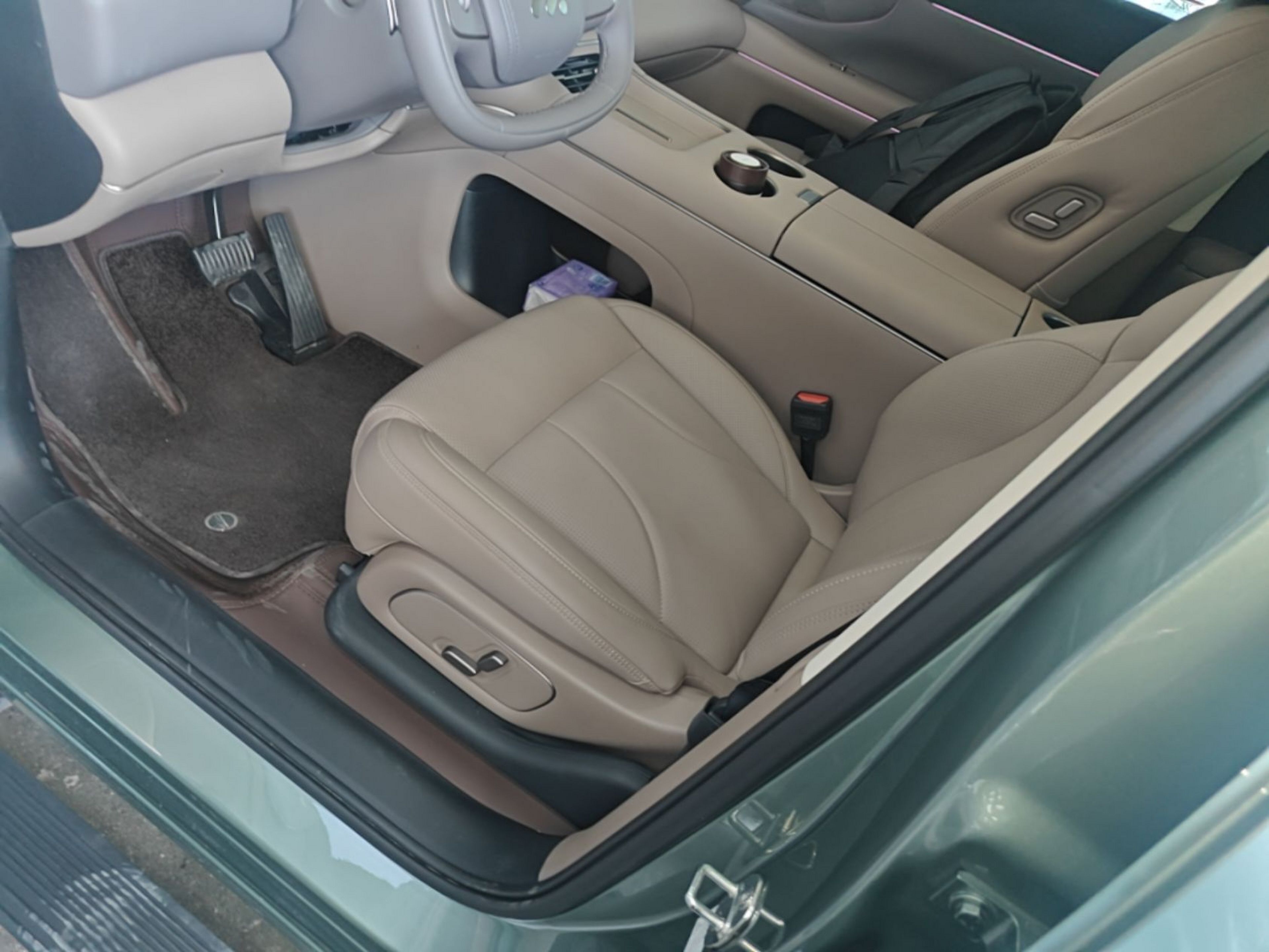 Interior delantero