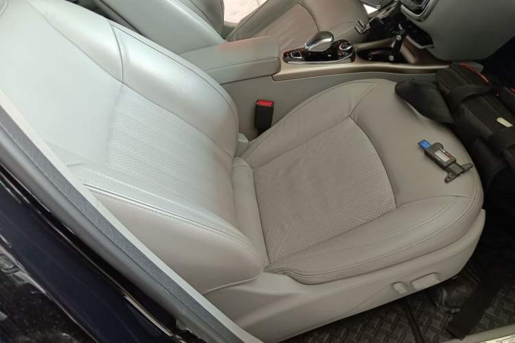 Used Denza Denza 2018 450 Base Version