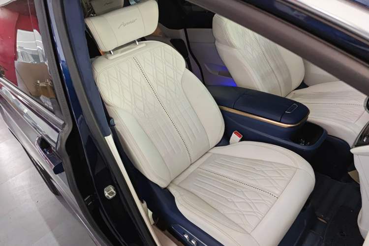 Used Buick GL8 2020 Avenir Avia Four-Seat Luxury Edition
