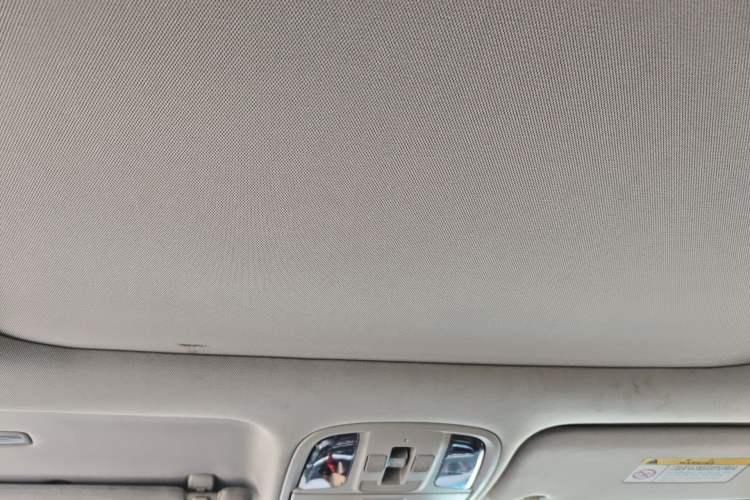 Used Kia K5 2016 1.6T Automatic LUX Headliner