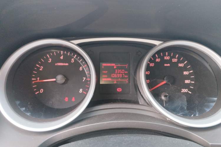 Used Wuling Hongguang 2019 1.5L S Standard Version China VI LAR
