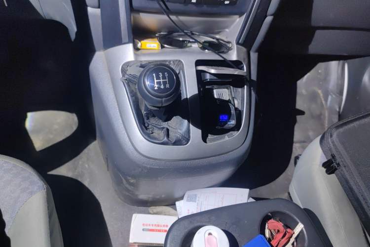 Used Jinbei Express 2020 2.0L Upgraded Version China VI Standard 6-Seater 1TZS
