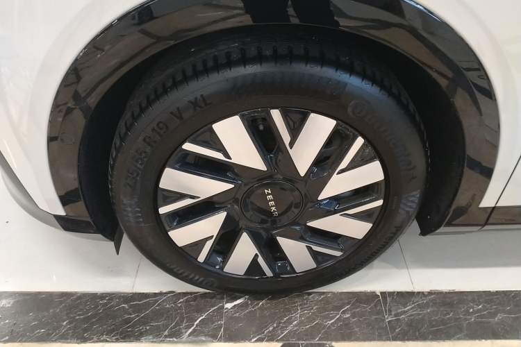 Used Zeekr MIX 2025 Long-Range Intelligent Driving Edition
