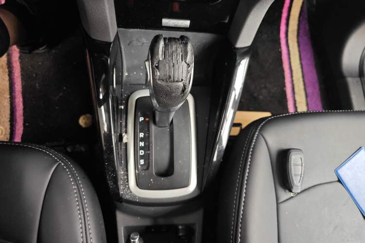 Used Ford EcoSport 2013 1.5L Automatic Prestige Model Gear Lever