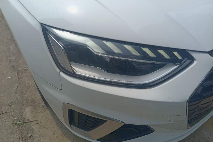 Used Audi A4L 2020 40 TFSI Fashion Dynamic Model Right Front Headlight