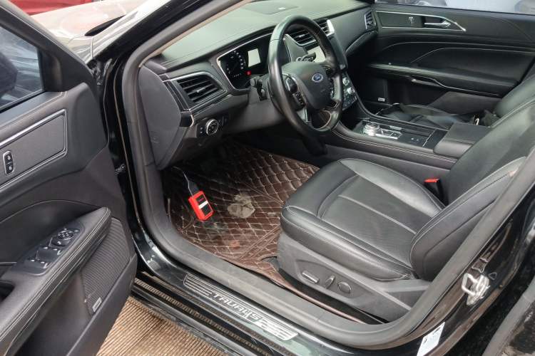 Used Ford Taurus 2016 EcoBoost 180 Luxury Model