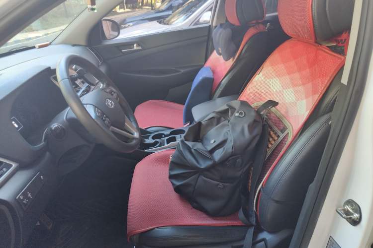 Used Hyundai Tucson 2015 1.6T Dual-Clutch Two-Wheel-Drive Smart Model
