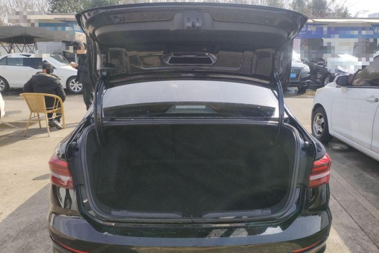 Used Volkswagen Lavida 2021 280TSI DSG Luxury Edition
