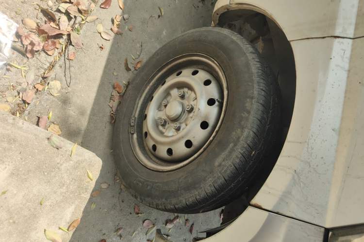 Used Wuling Rongguang 2012 1.5L Extended Basic Version
