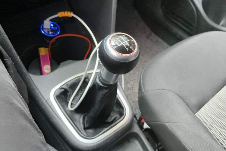 Used Volkswagen Polo 2016 1.4L Manual Fashion Model
