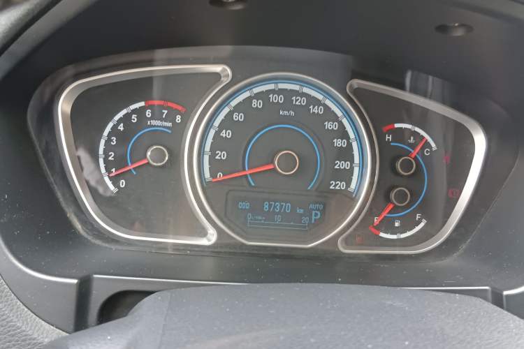 Used Haima S7 2013 2.0L Automatic ZhiShang Version
