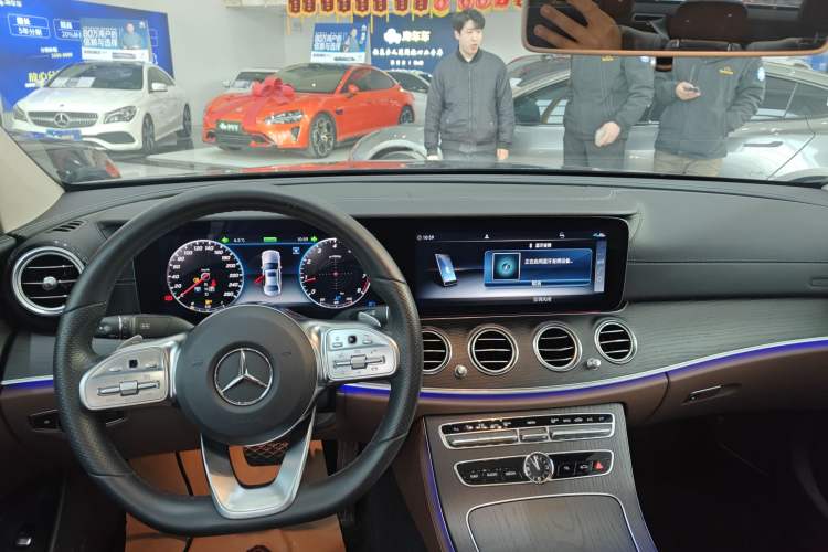 Used Mercedes-Benz E-Class 2020 E 260 L Sport 4MATIC