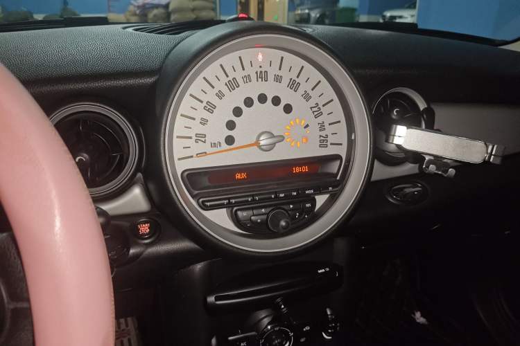 Used MINI MINI 2011 1.6L ONE