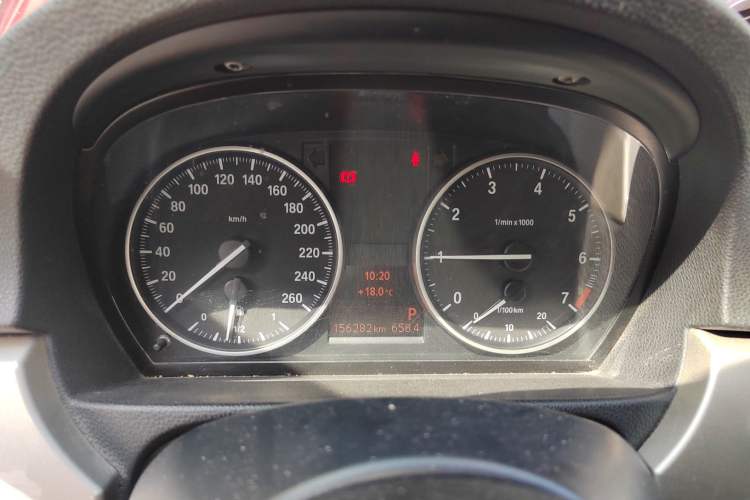 Used BMW 3 Series 2010 320i Luxury Model Instrument Cluster