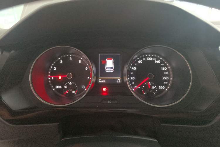 Used Volkswagen Tiguan L 2018 330TSI Automatic Two-Wheel Drive Luxury Edition