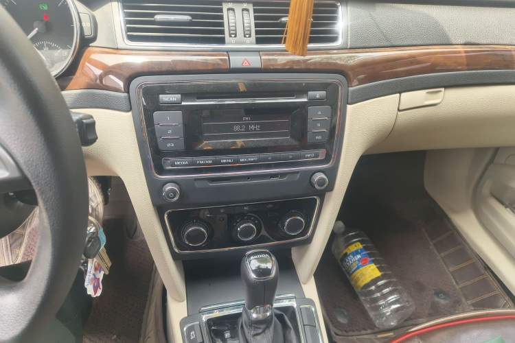 Used Skoda Superb 2013 1.8TSI Automatic MingShi Edition
