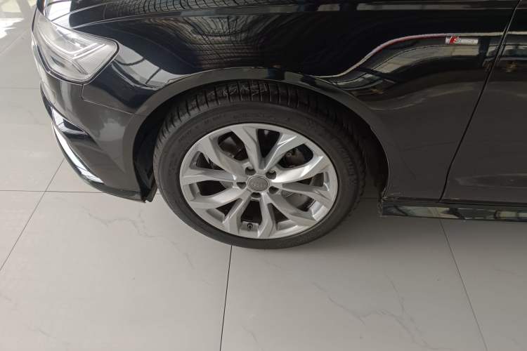 Used Audi A6L 2018 35 TFSI Collector's Edition Left Front Wheel Hub