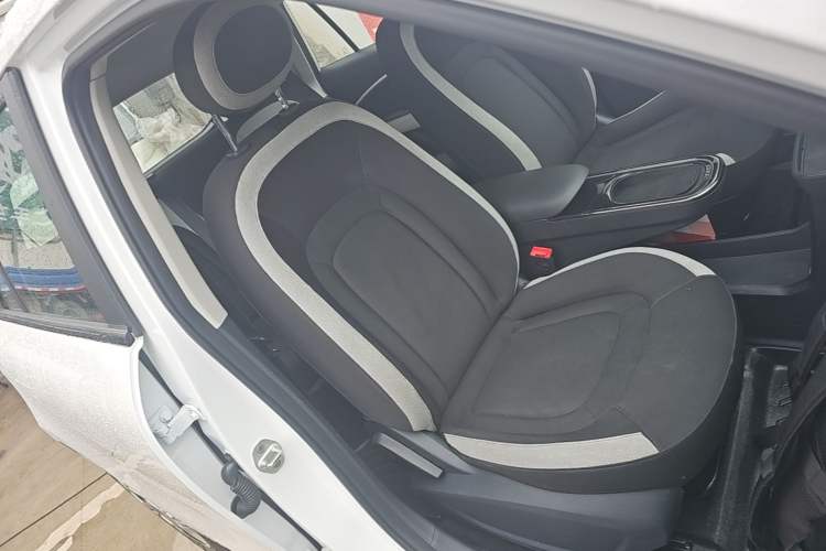 Used JAC Yiwei 3 2024 Zhi'ai Edition 330km Lite