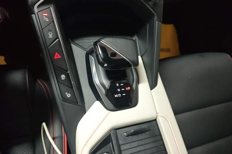 Used Lynk & Co 06 2020 1.5T YAO Halo
