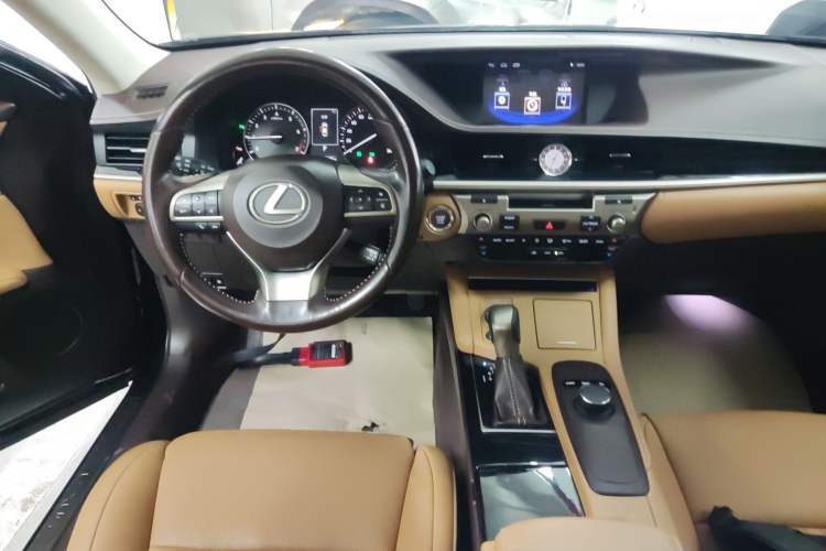 Used Lexus ES 2015 200 Elite Edition