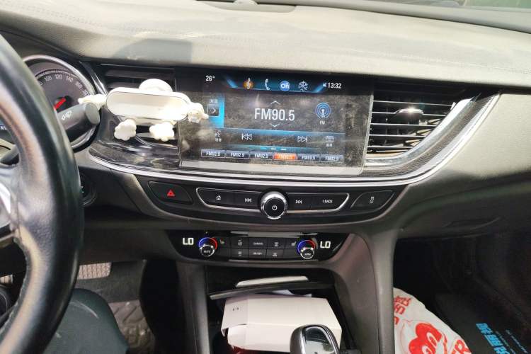 Used Buick Regal 2019 20T Elite Version China VI Standard