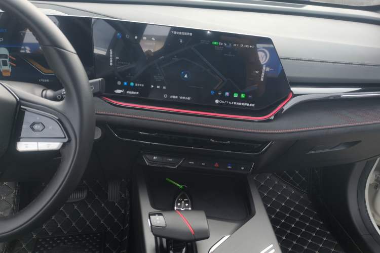 Used CHANGAN OSHAN X5 PLUS 2023 1.5T DCT Navigation Edition Audio And AC Panel