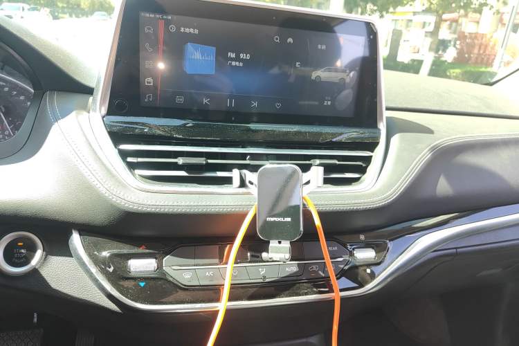 Used SAIC MAXUS G20 2021 PLUS 2.0T Gasoline Automatic Luxury Edition