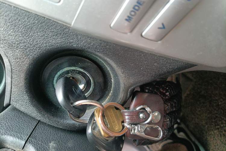 Used Huanghai Qisheng V3 2011 2.0L Ultra-Luxury Version