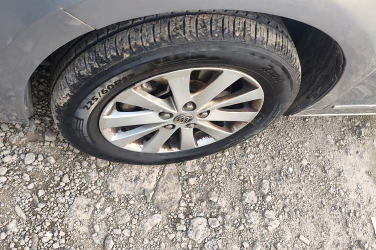 Used Buick GL8 2018 28T Luxury Model China VI Standard Left Front Wheel Hub