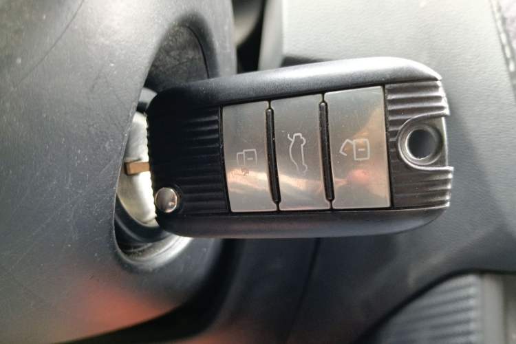 Used MG ZS 2019 1.5L Manual Global Comfort Edition China VI Standard Vehicle Key