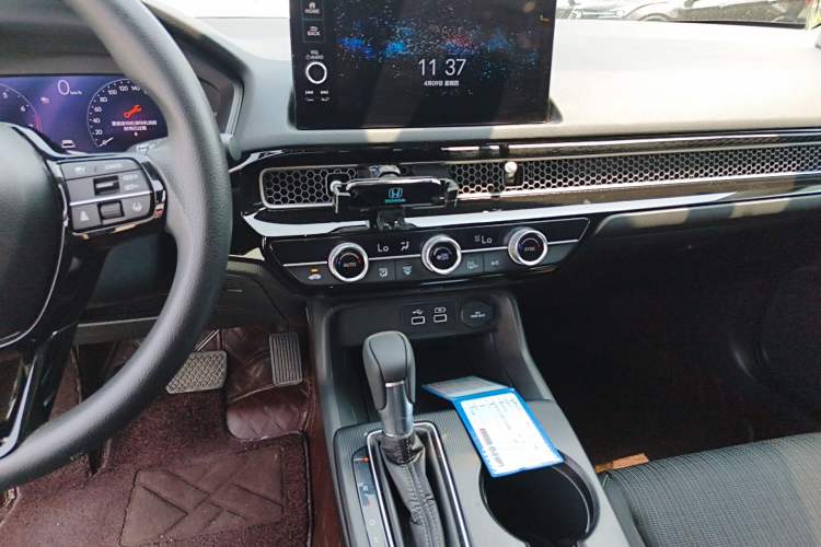 Used Honda Civic 2022 240TURBO CVT Dynamic Edition
