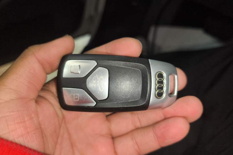 Used Audi Q5L 2020 45 TFSI Prestige Fashion Model
