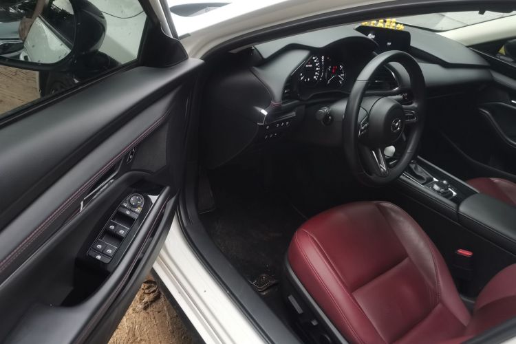 Used Mazda 3 Axela 2023 2.0L Automatic Zhiyao Edition
