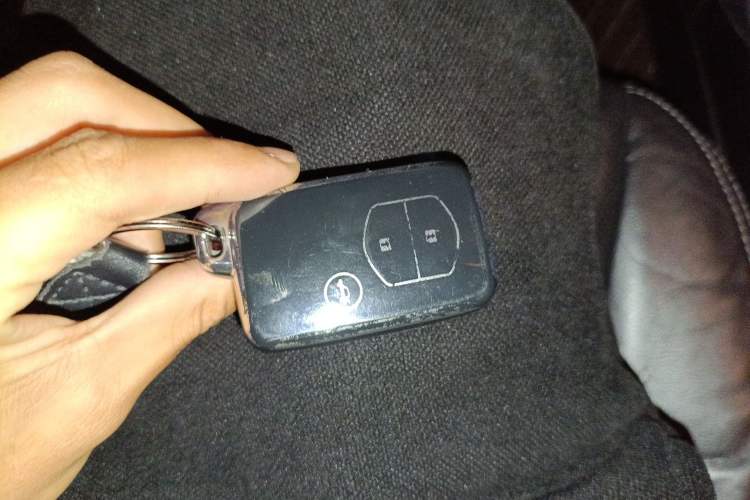 Used Subaru Forester 2013 2.0T Automatic Prestige Navigation Edition Vehicle Key