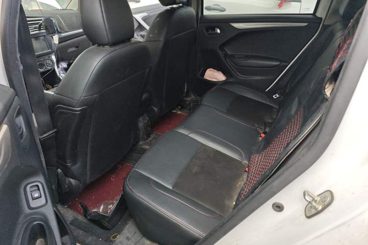 Used Citroen C3-XR 2015 1.6L Manual Pioneer Model