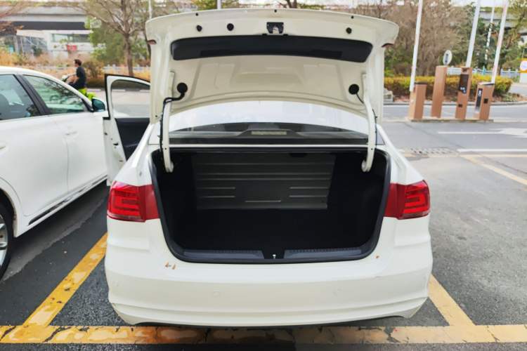 Used Volkswagen Santana 2021 1.5L Automatic Fashion Edition
