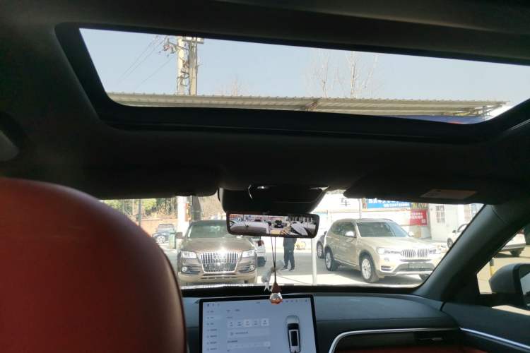 Used Dongfeng eπ eπ008 2024 210Max Range-Extended Version 6 Seats
