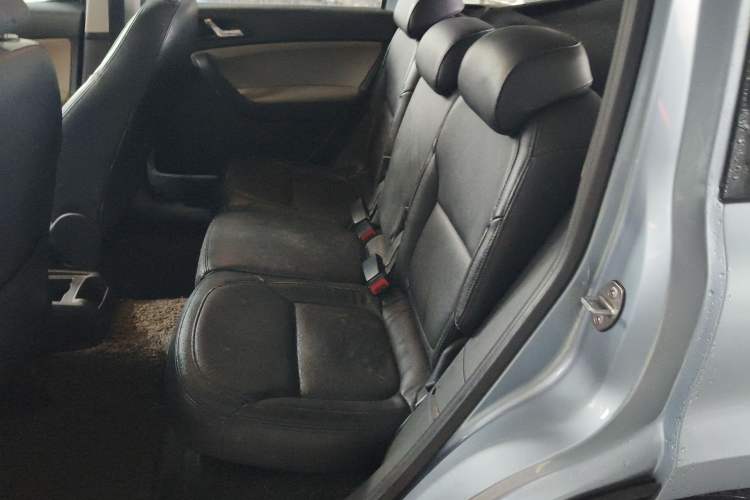 Used Skoda Yeti 2014 1.4TSI DSG Explorer Edition Left Rear Seat