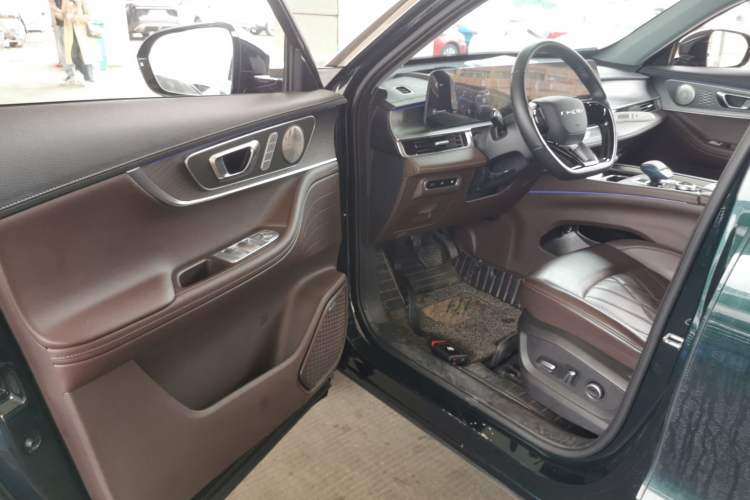 Used Chery Tiggo 8 PRO New Energy 2023 Champion Edition 1.5T 100km King's Version
