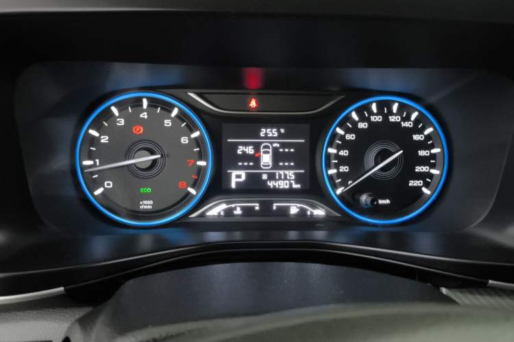Used GAC Trumpchi GS3 2021 POWER 270T Automatic Dynamic Edition Instrument Cluster