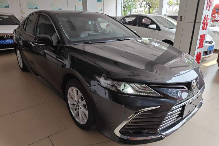 Used Toyota Camry 2021 2.0G Luxury Edition