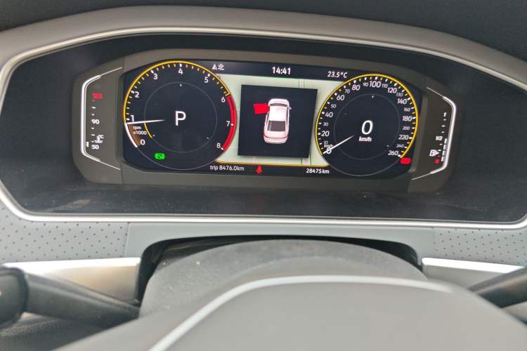 Used Volkswagen Lavida 2023 1.5L Automatic 5 Million Edition Odometer Close Up