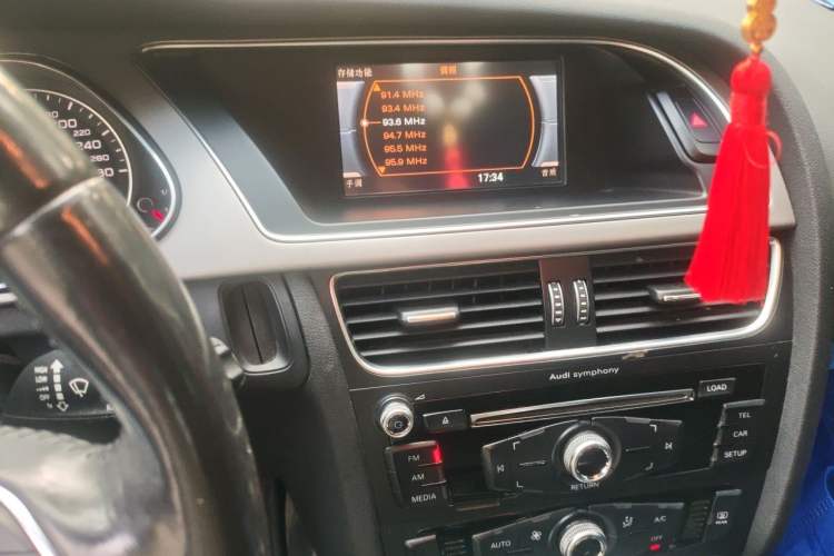 Used Audi A4L 2016 30 TFSI Collector's Edition Automatic Comfort Model
