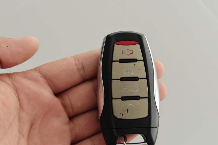 Used Haval H9 2015 2.0T Four-Wheel Drive Luxury 7-Seater
