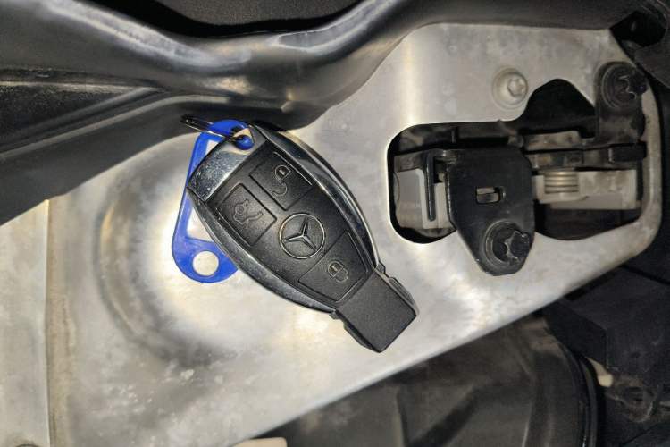 Used Mercedes-Benz GLC Coupe 2017 GLC 200 4MATIC Coupe SUV
