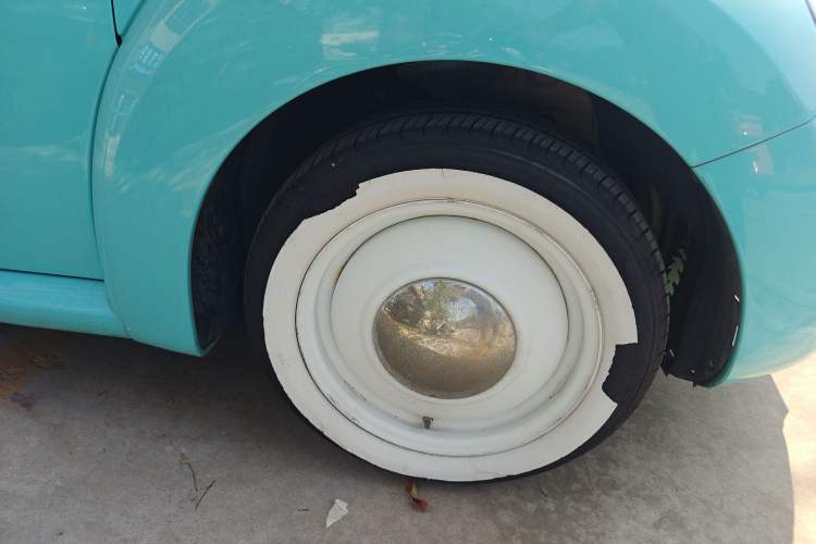 Used Volkswagen Beetle 2010 1.6 AT
