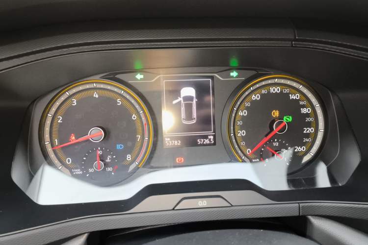 Used Volkswagen Tharu 2021 280TSI Two-Wheel Drive Trend Edition
