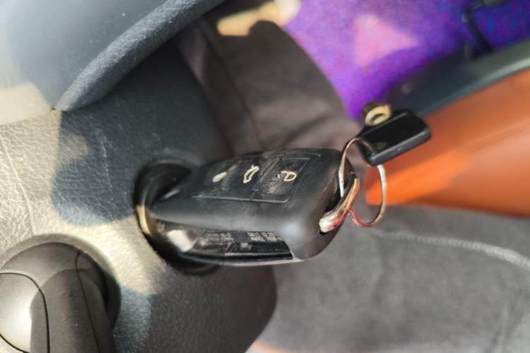 Used Volkswagen Lavida 2013 Revised Classic 1.6L Automatic Fashion Edition