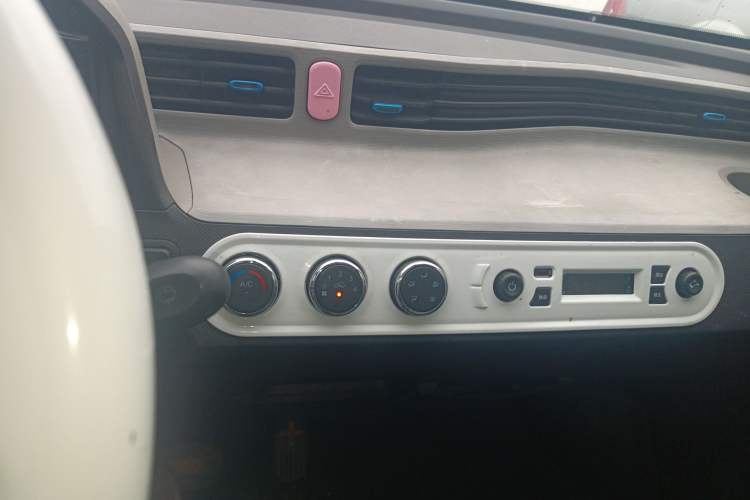 Used Wuling Hongguang MINIEV 2020 Freedom Version Lithium Iron Phosphate
