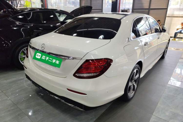 Used Mercedes-Benz E-Class 2017 E 300 L Sporty and Stylish Model